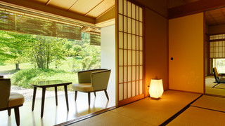 露天風呂付離れ客室 [和室] [喫煙可] [禁煙] [ガーデンビュー]