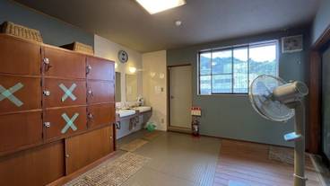 施設内の設備 / 17