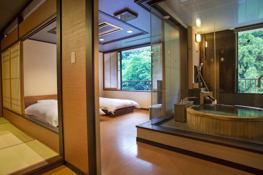 露天風呂付客室「六庄庵」 一例④