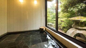 本館・侘助の間 半露天風呂 / 5
