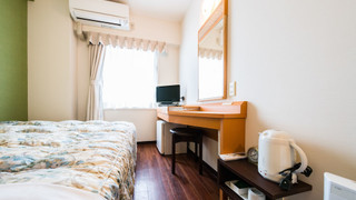 スタンダード シングルルーム ダブルベッド 1 台 禁煙