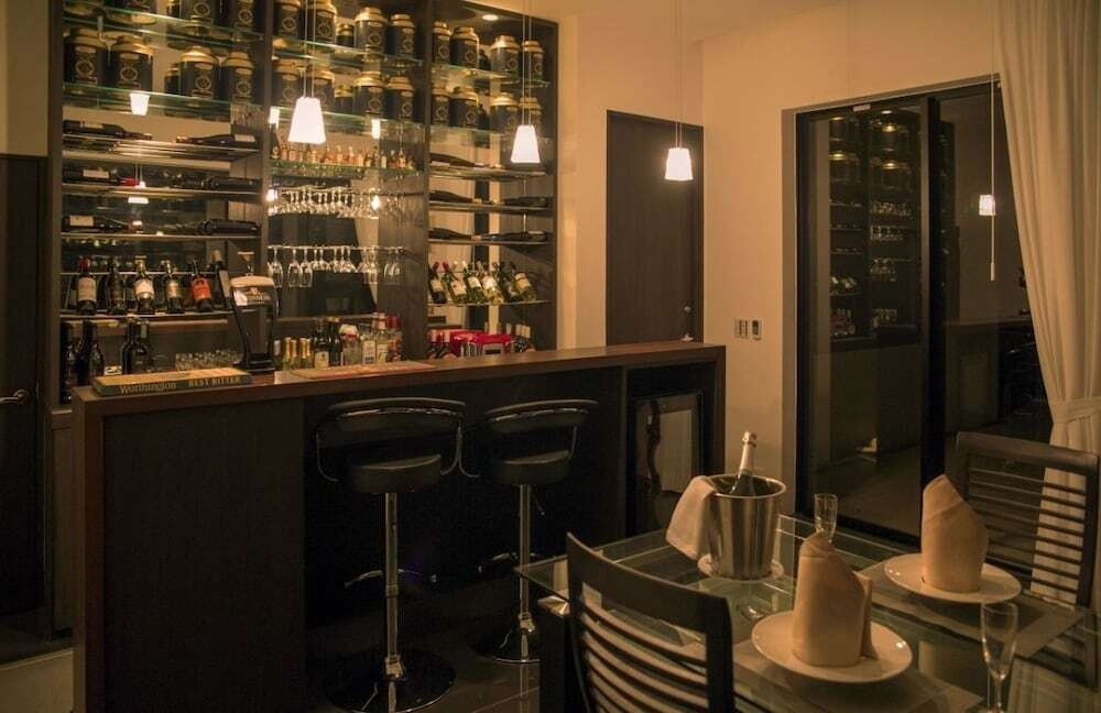 レストラン
