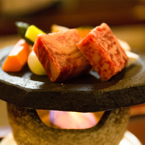 Upgraded dish "Ishiyaki Wagyu"