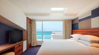 スイート キングベッド 1 台 オーシャンビュー タワー（オーシャンスイート, 高層階)