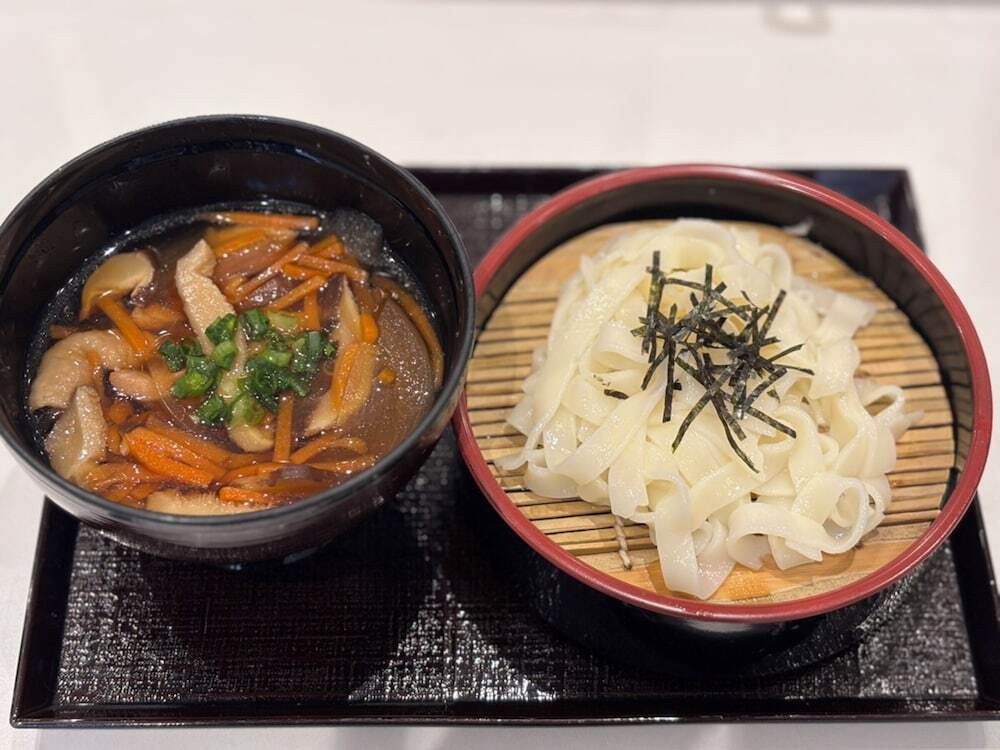 朝食