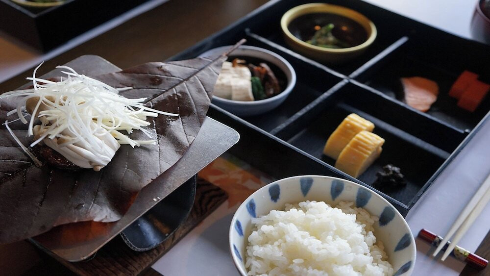 旅館のお食事処