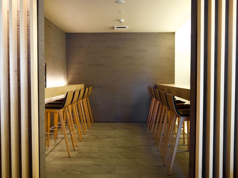 ロビーラウンジ