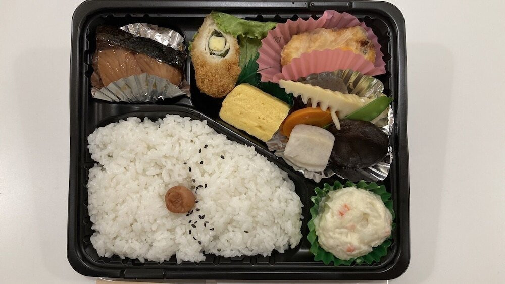 朝食