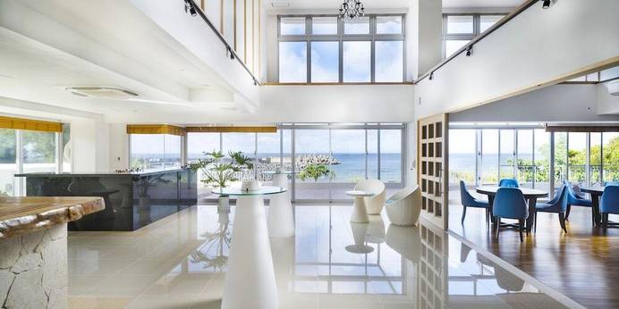 海のテラスよみたん都屋（沖縄県 ペンション） / 1