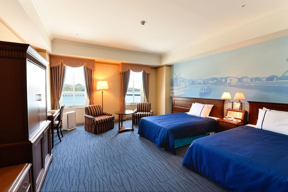 アメニティが充実でビュッフェも楽しい！海の見えるお宿4069957