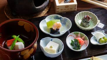 雷門旅館（カミナリモンリョカン） / 1