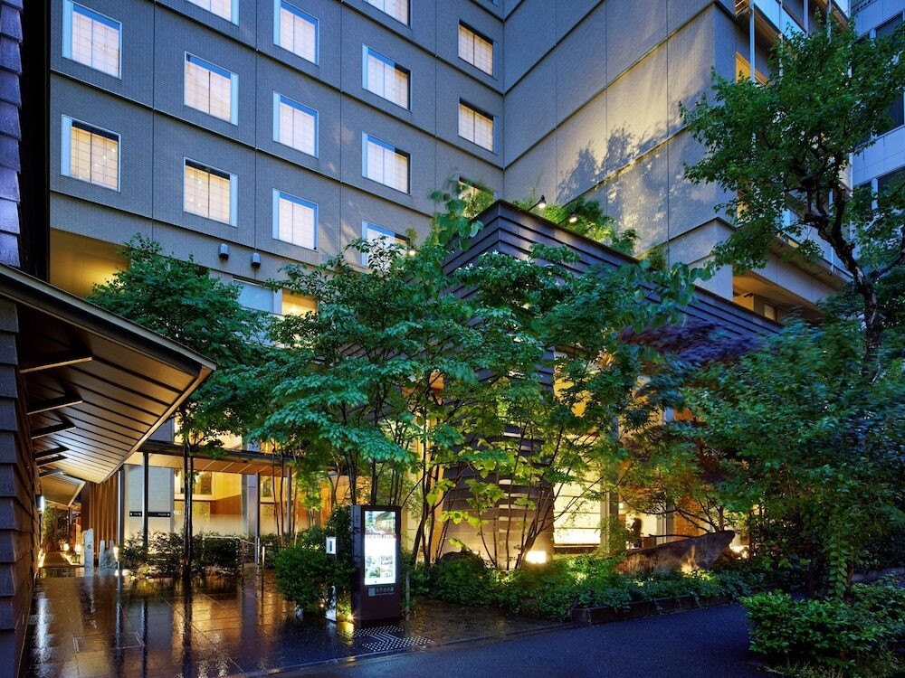 4．庭のホテル 東京4024630