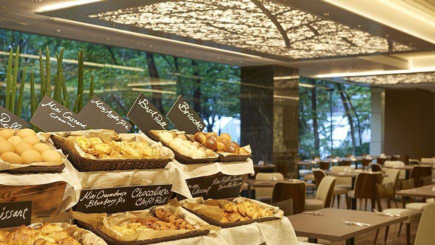 好みのスタイルで楽しむ
ホテルメイドの朝食 / 2