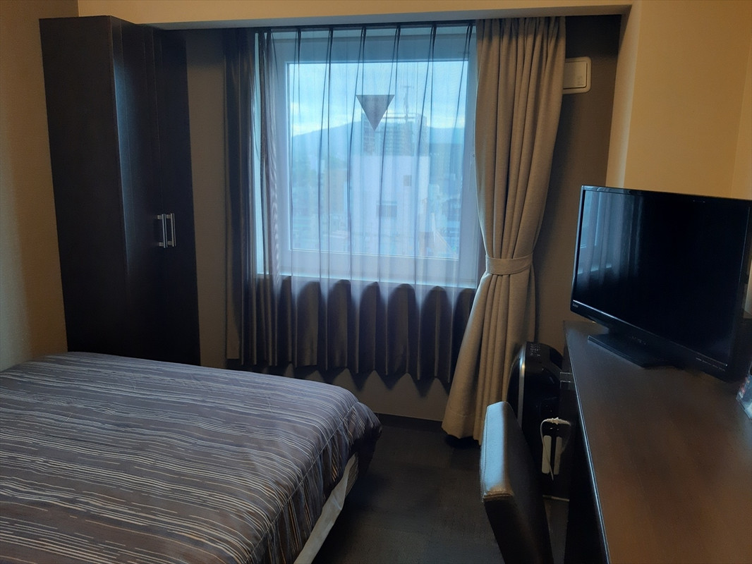 デザインがちょっと古くて狭いけれど、お掃除は行き届いてました