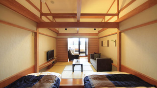 露天風呂付和洋室　布団付き　町側