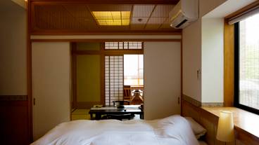 別館　鶴の居 源泉掛流し風呂付客室③ / 3