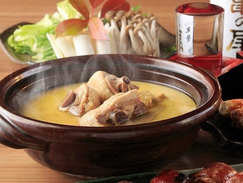 「春待堂 郡山店」料理 778579 『川俣軍鶏』と『会津地鶏』の鶏ガラをたっぷり使いコトコト1日かけて炊きあげたスープを使用した【水炊き】