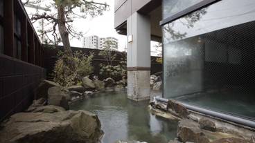 温泉 / 1