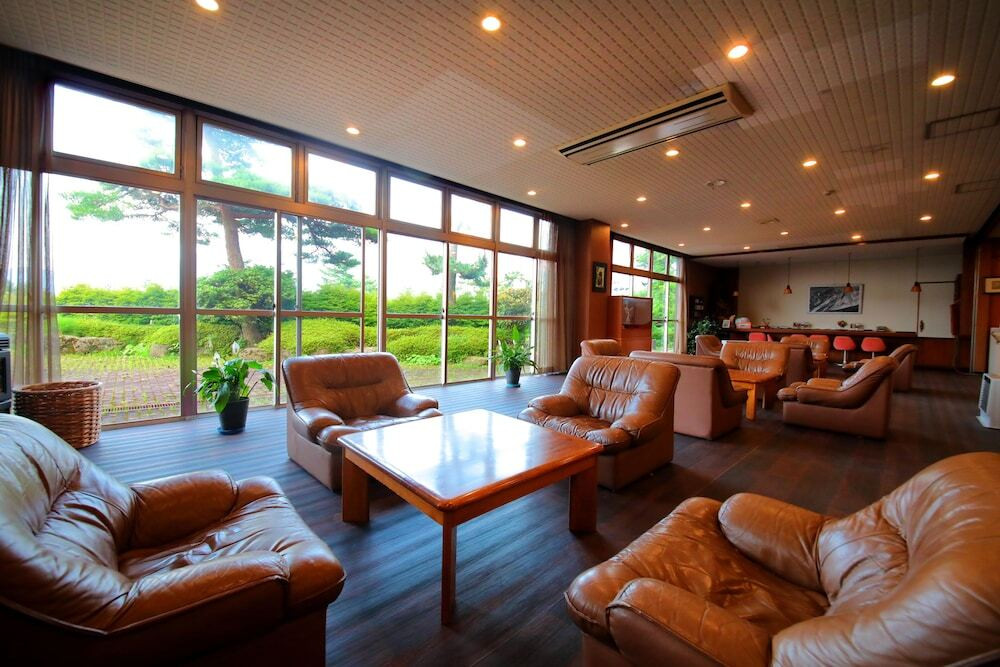 ロビー応接スペース