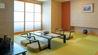 [デラックス] ジャグジー風呂付き和洋室　禁煙