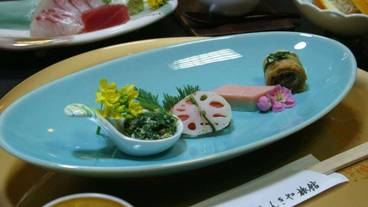 食事・飲み物 / 8