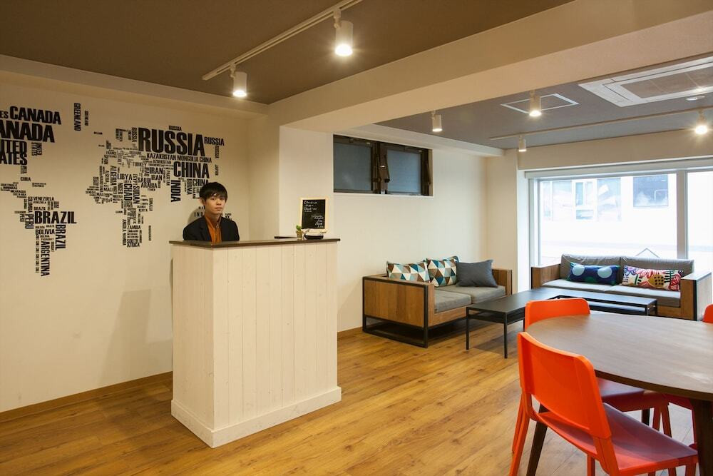 ロビー応接スペース