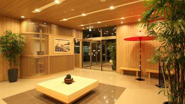 内部エントランス / 2