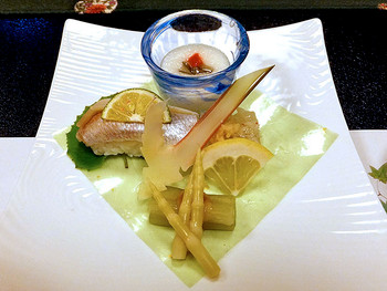「みちのく庵」 料理 13121937 夕食（初夏の盛り合せ）