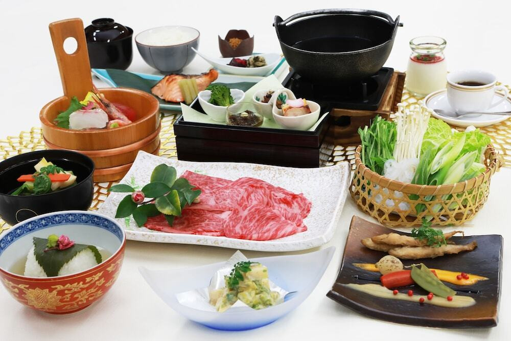 レストラン