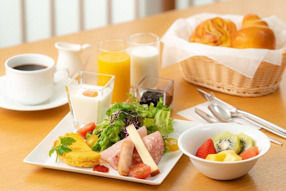 朝食