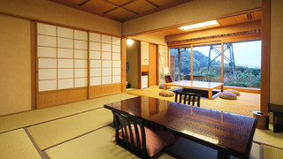[106]露天風呂付き客室/本間10畳+掘りごたつ式次の間(禁煙):部屋食