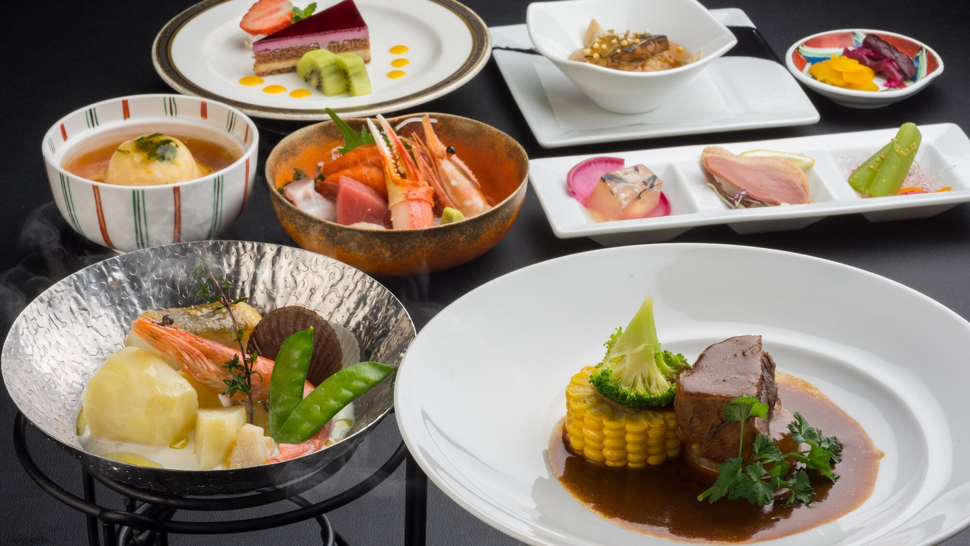 和洋折衷が嬉しい♪ホテルオリジナルのディナー3483380