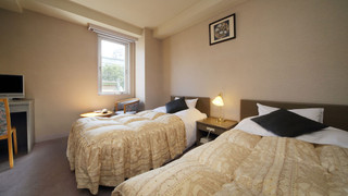 スタンダード ダブルまたはツインルーム 禁煙