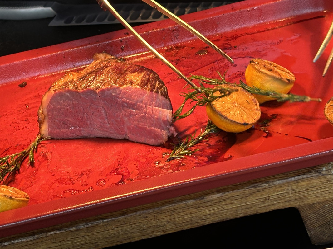 朝食ローストビーフ