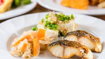 食事・飲み物 / 2