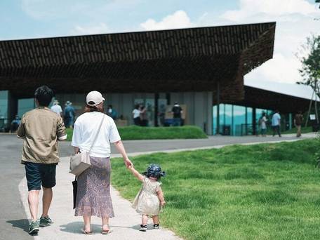 Snow Peak FIELD SUITE SPA HEADQUARTERS / 2