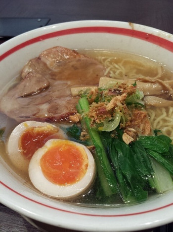 「麺屋空海 成田空港店」料理 783490 味玉そば（塩）