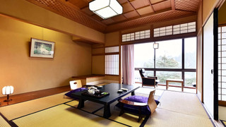 特別棟 [秋の館.和洋室]10帖の和室+クイーンサイズベッド 禁煙