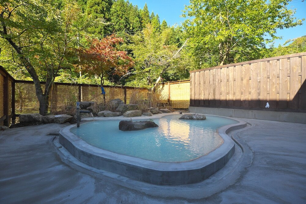 4種類の源泉かけ流し温泉3633187