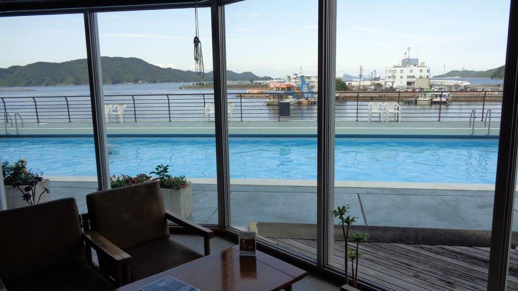 ロビーラウンジに隣接 / 3