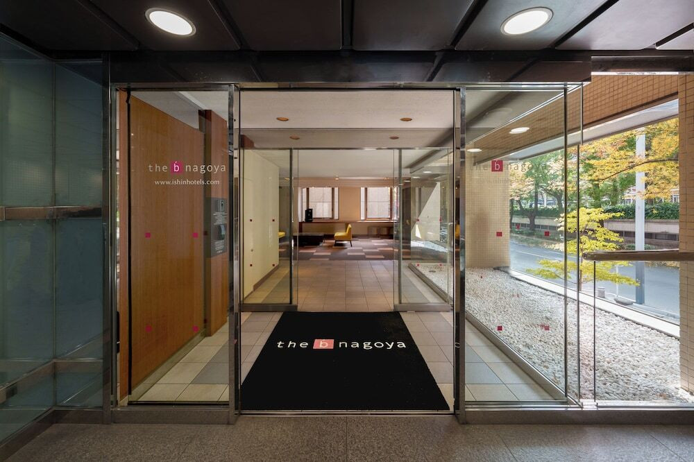 内部エントランス