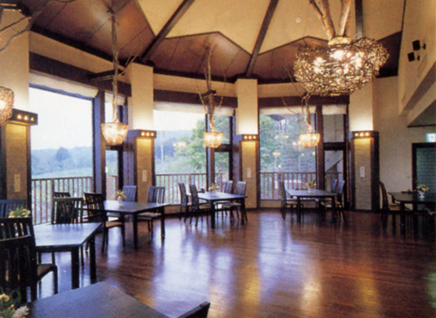 岩木山近くの古民家風の宿。客室や露天風呂から自然風景を眺めてリラックス3652940