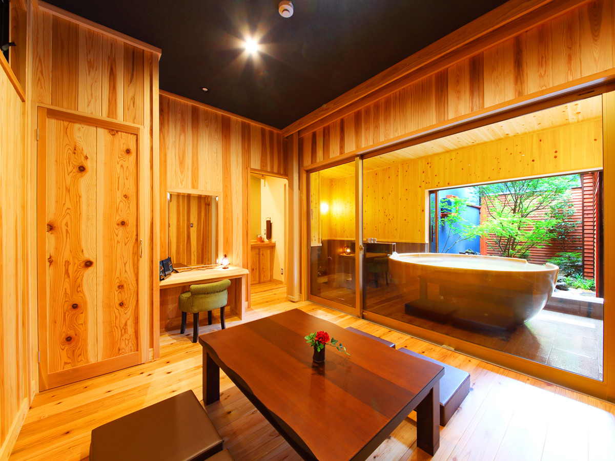 豪華すぎるお風呂を独占♡ のびのび過ごせる宿 4060787