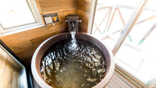 [洋モダンスイート洋室]露天風呂付き　禁煙