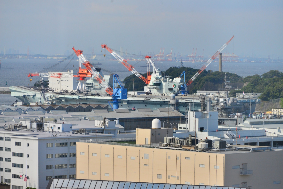 空母クイーン・エリザベス