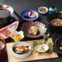 【夕朝食付】二千坪の日本庭園、「数寄屋造り」と旬の和食を客室温泉と共に愉しむ | 石のや 伊豆長岡