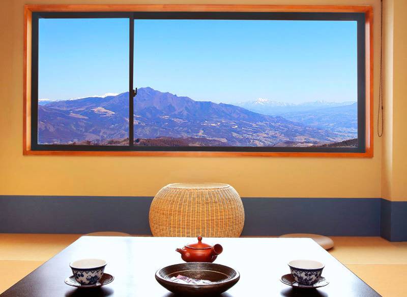 最上階展望客室（温泉付き） / 4