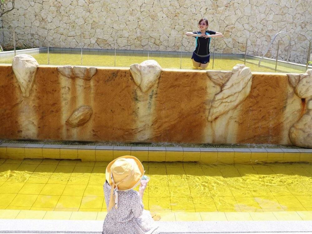 屋外スパ浴槽