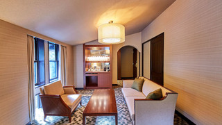 和洋室プレミア 禁煙 (3名様以上に限り、お布団のご用意あり)