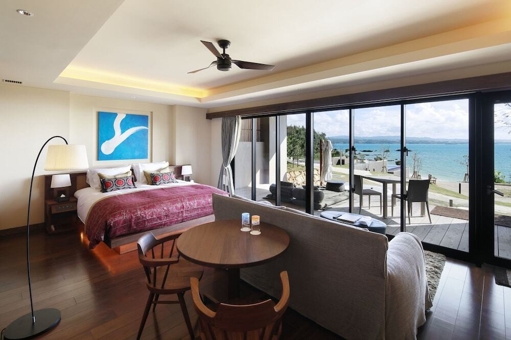 THE HIRAMATSU HOTELS & RESORTS 宜野座3652208